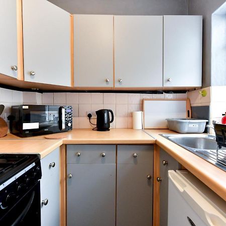 Pass The Keys Perfectly Located 3 Bed Home Close To The City Cardiff Bagian luar foto