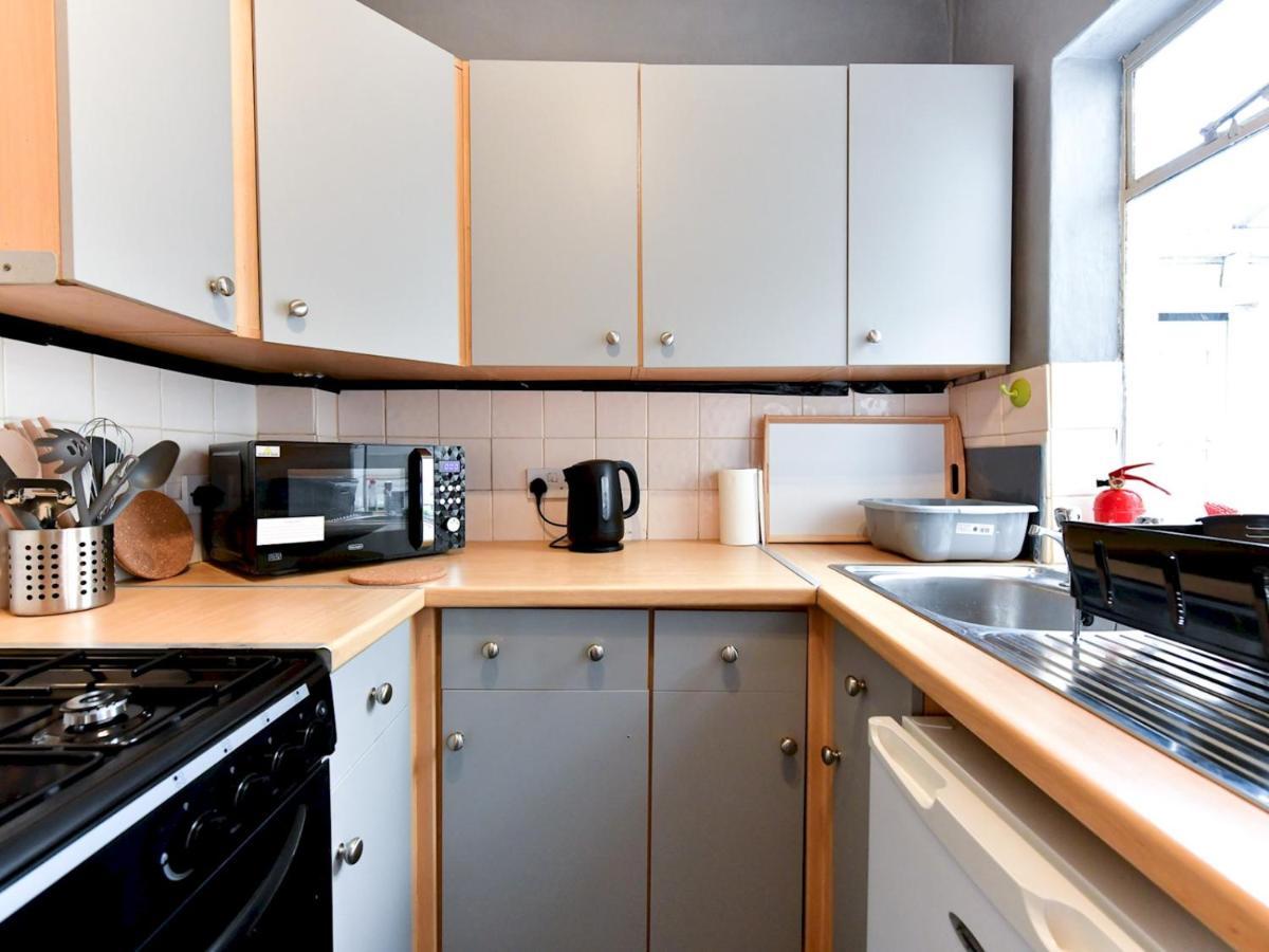 Pass The Keys Perfectly Located 3 Bed Home Close To The City Cardiff Bagian luar foto