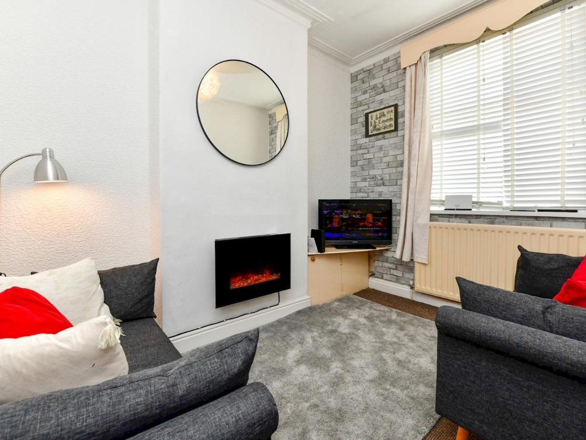 Pass The Keys Perfectly Located 3 Bed Home Close To The City Cardiff Bagian luar foto