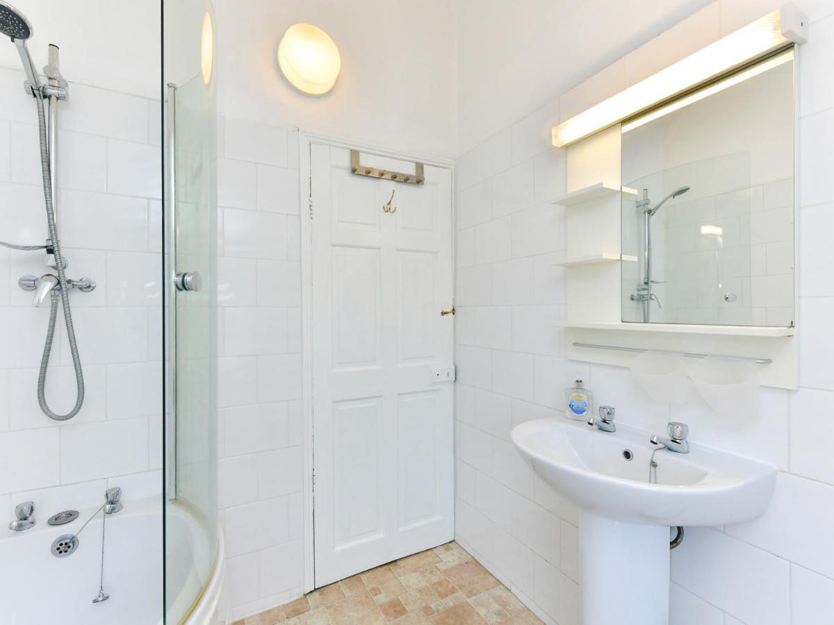 Pass The Keys Perfectly Located 3 Bed Home Close To The City Cardiff Bagian luar foto